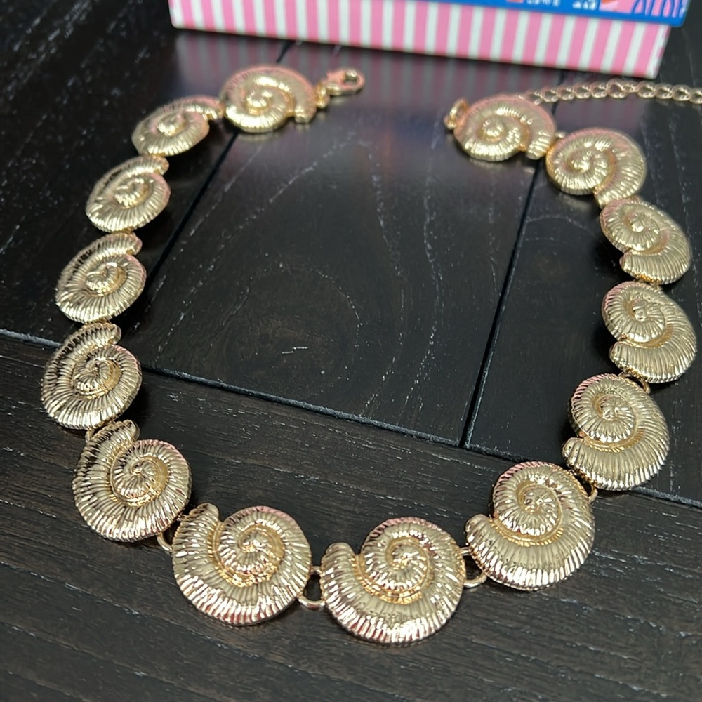 House of Harlow Gold Shell Necklace